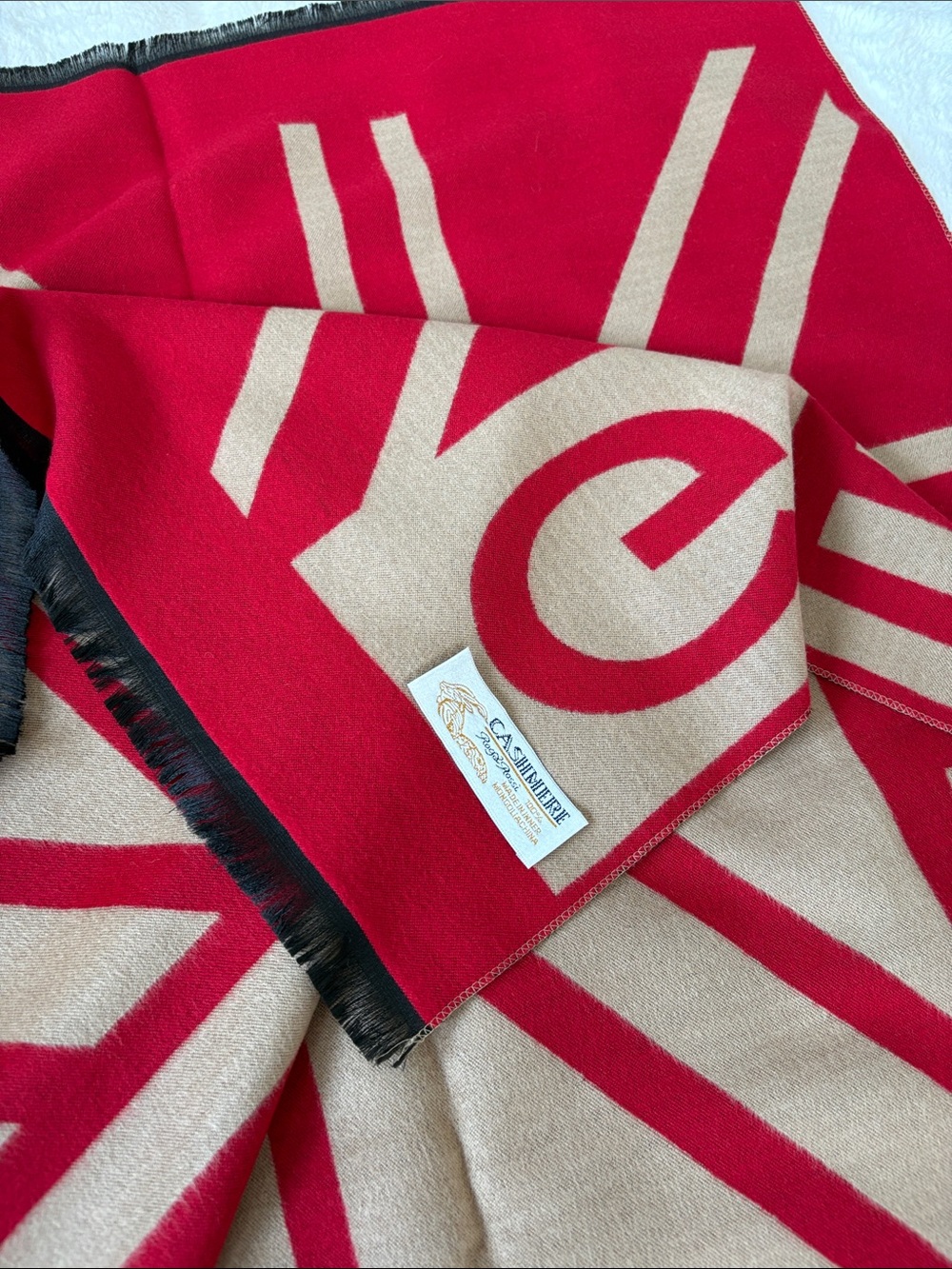 NWT SEALED! 100% Cashmere Oversized Scarf/Shawl Double-faced GeometricFlagDesign